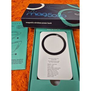 NWT Mag 5000 wireless charger